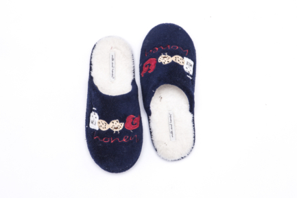 Pantofole Donna Latte a Biscotti con Scritta Milk and Honey.