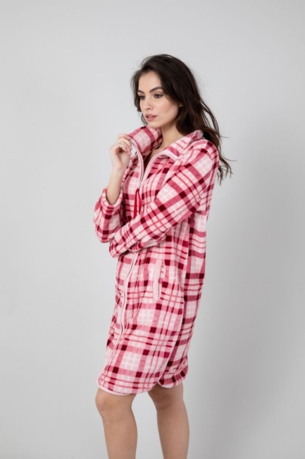 Vestaglia donna in morbido pile con fantasia e dettaglio pon pon